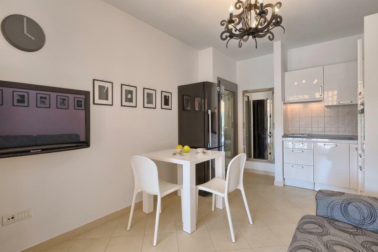 Apartment Robert Novalja Zewnętrze zdjęcie